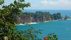 Turismo, mayor generador de divisas de Costa Rica