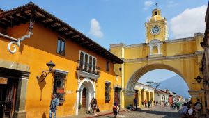 ¿Cuál es la situación del sector turístico en Guatemala ante el COVID-19?