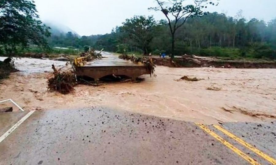 Corredores viales centroamericanos afectos por tormentas tropicales