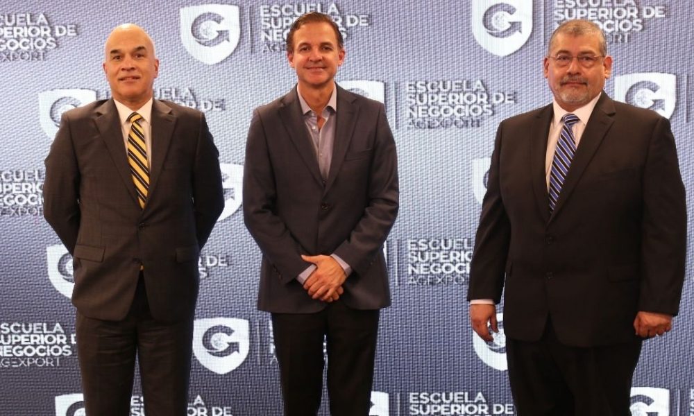 Escuela Superior De Negocios Evoluciona La Formación Profesional Y