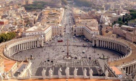 Vaticano exige estar vacunado