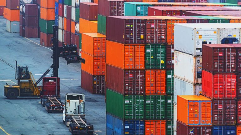Tendencias en precios de contenedores 2023 - DataExport