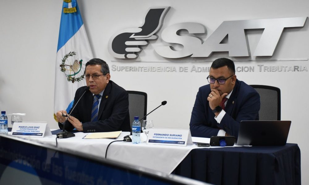 autoridades de SAT